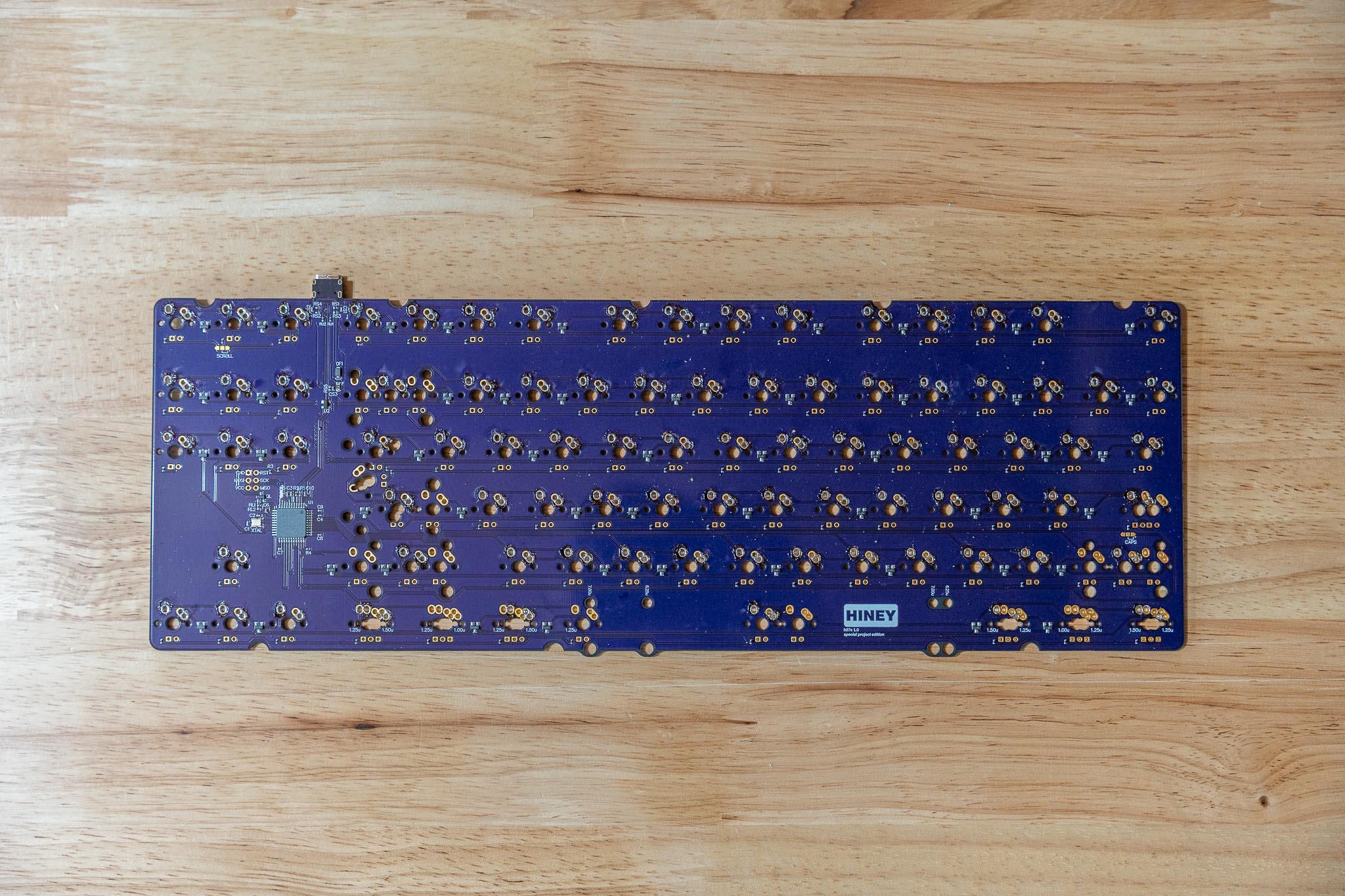 Hiney One TKL WKL FNF Black Edition